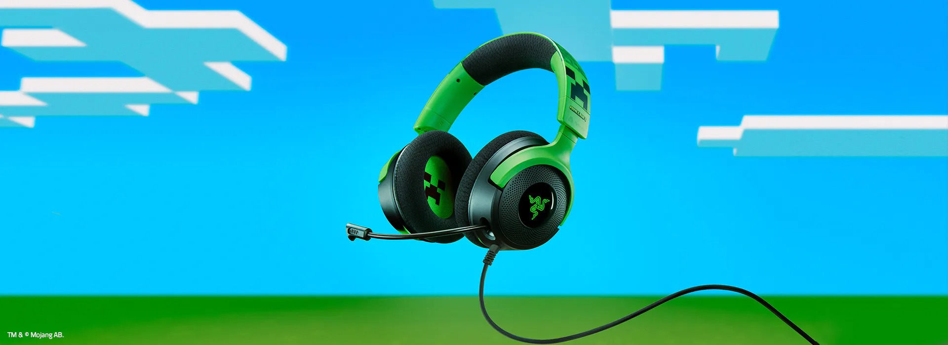 Razer Kraken V4 X Wired Gaming Headset Minecraft Edition